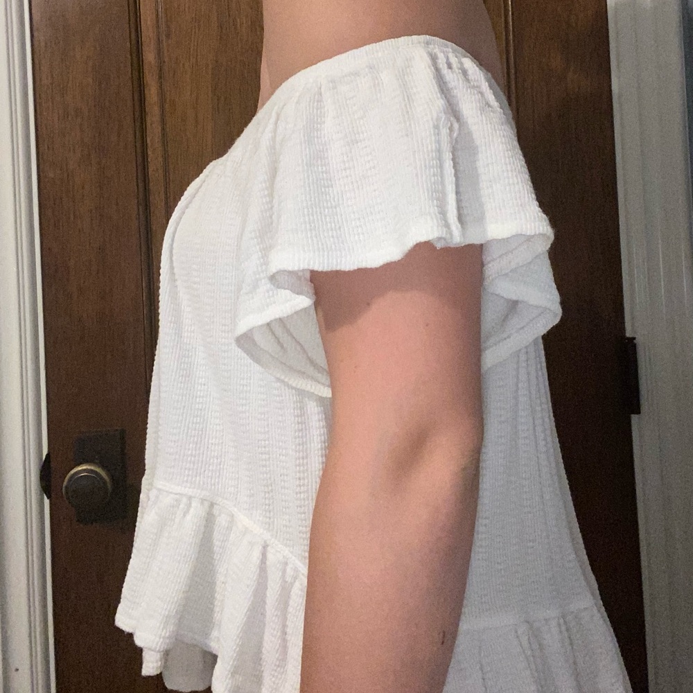 FREE PEOPLE TOP - Picture 2 of 3